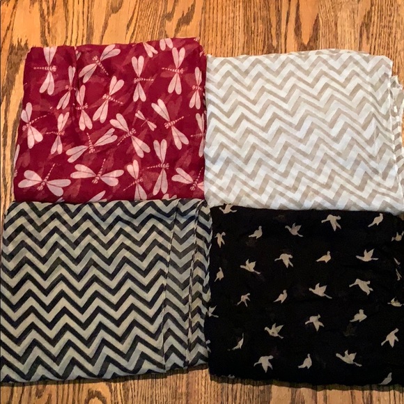 Scarf bundle - Picture 6 of 6